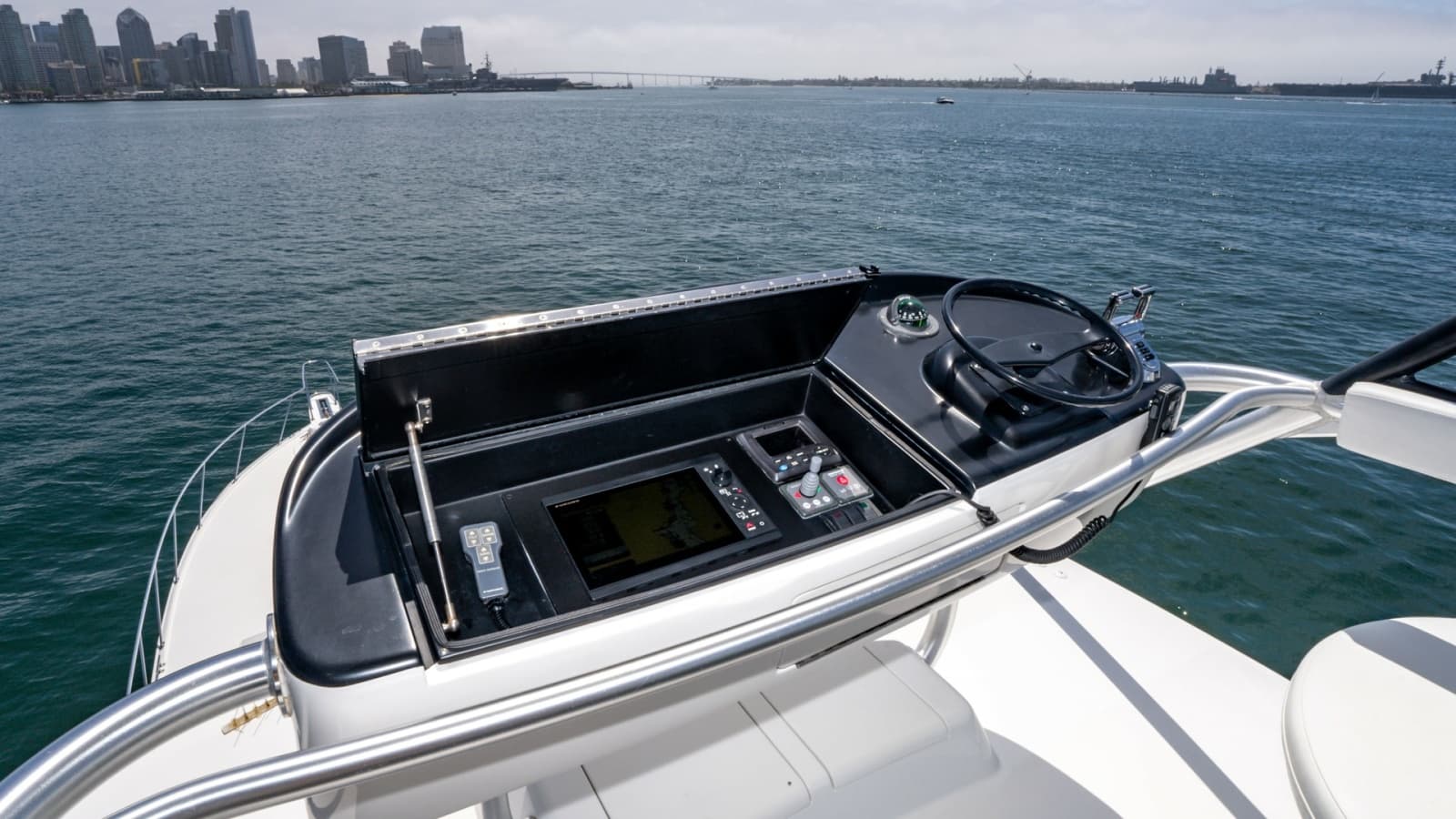 2014 Viking 76 Enclosed Bridge Sportfisher - Photo 55