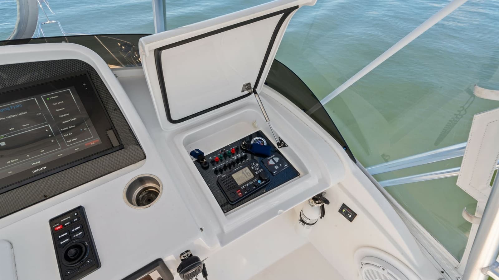 2019 Bertram 35 Flybridge - Photo 34