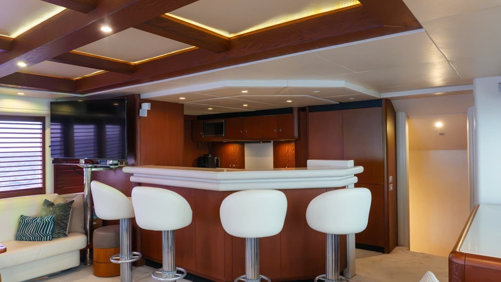 1996 Oceanfast 87 Enclosed Bridge Sportfish - Photo 9