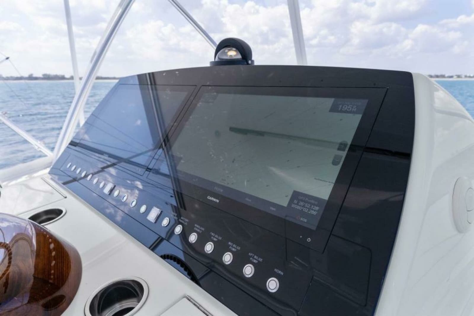 2021 Viking 54 Convertible - Photo 49