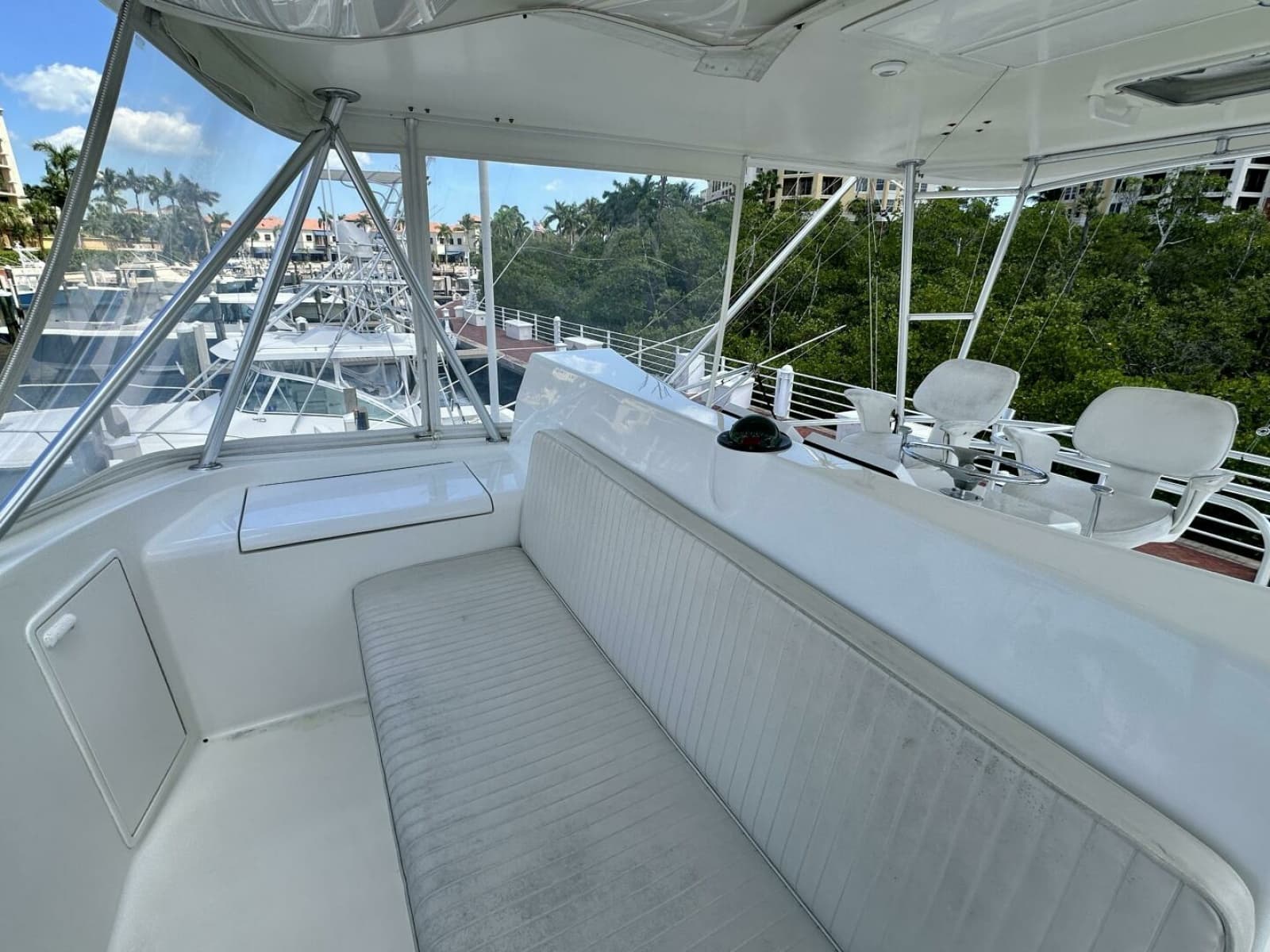 2005 Ocean Yachts 50 Super Sport - Photo 7