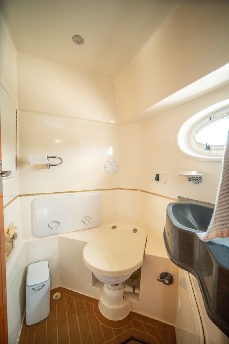 2000 Venturer 44 Catamaran/Sportfish - Photo 33