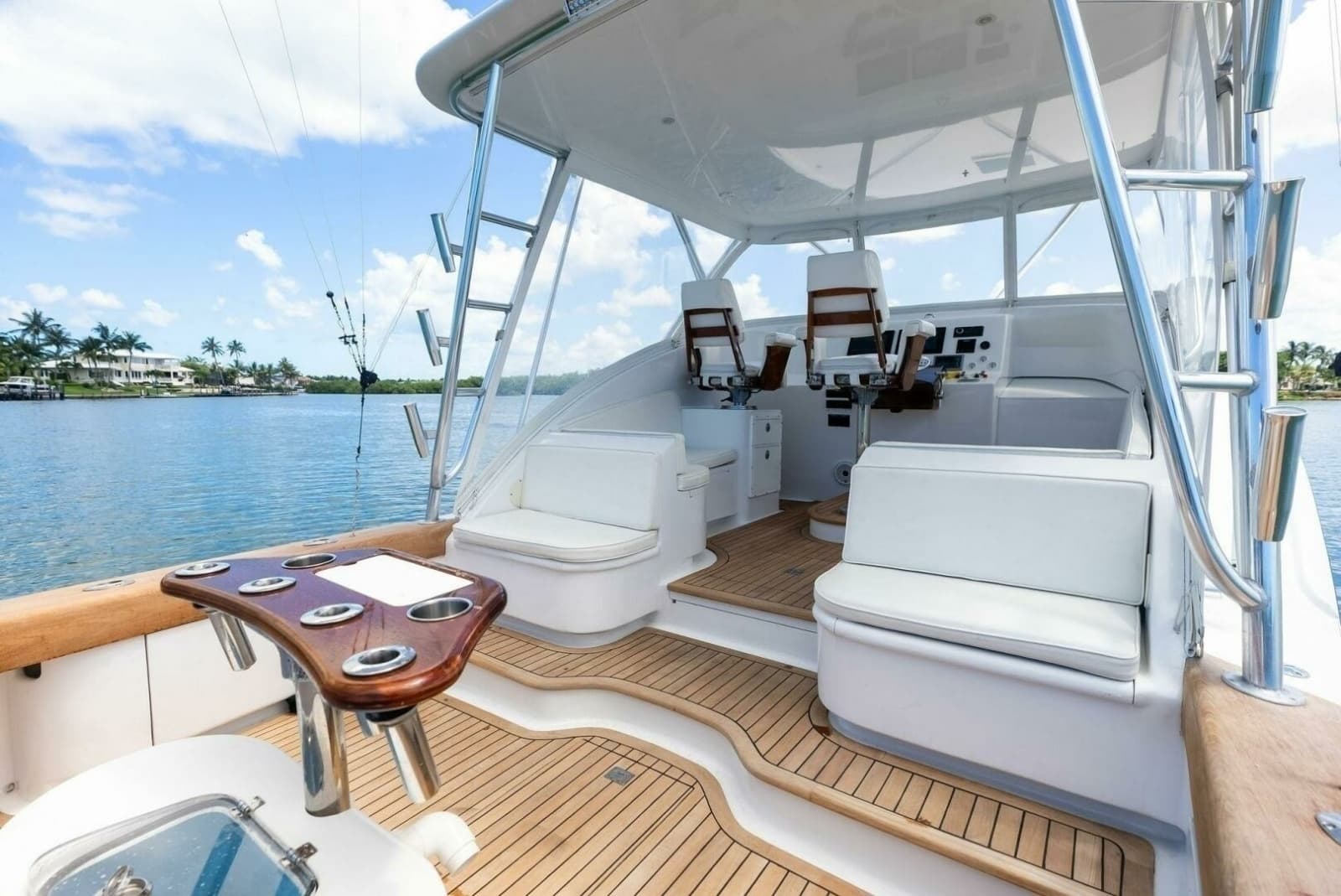 2018 Custom Carolina 35 Express - Photo 22
