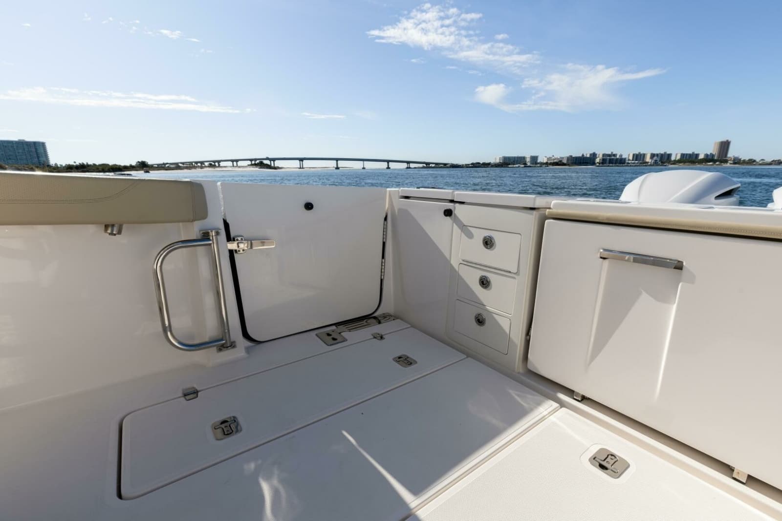 2019 Pursuit S 368 - Photo 23