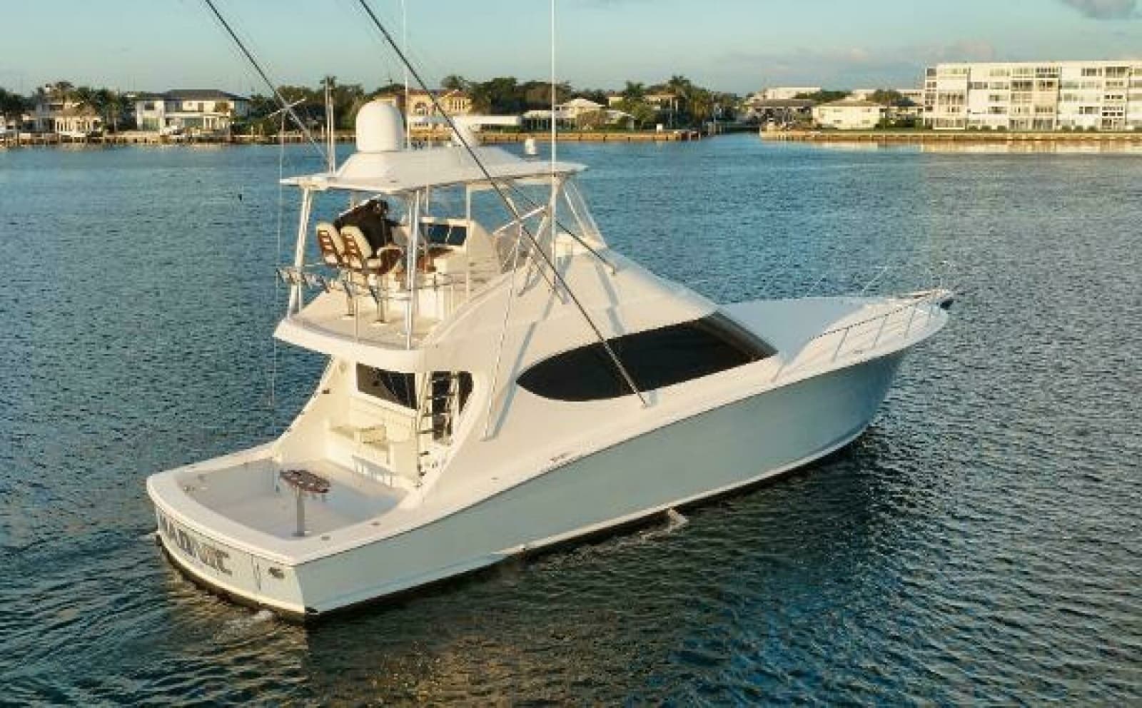 2018 Hatteras GT54 - Photo 2