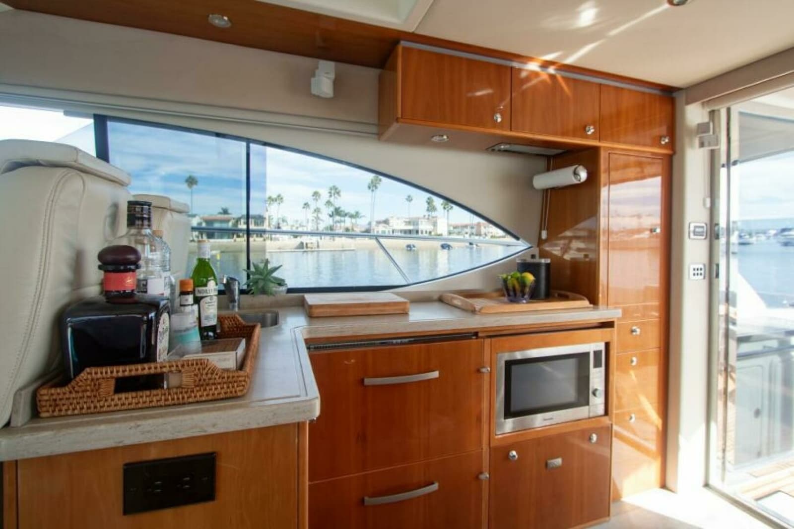 2012 Riviera 50 Sport Yacht - Photo 7