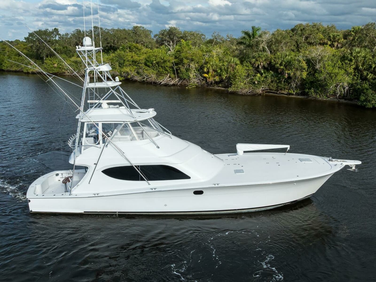 2013 Hatteras GT63 - Photo 56