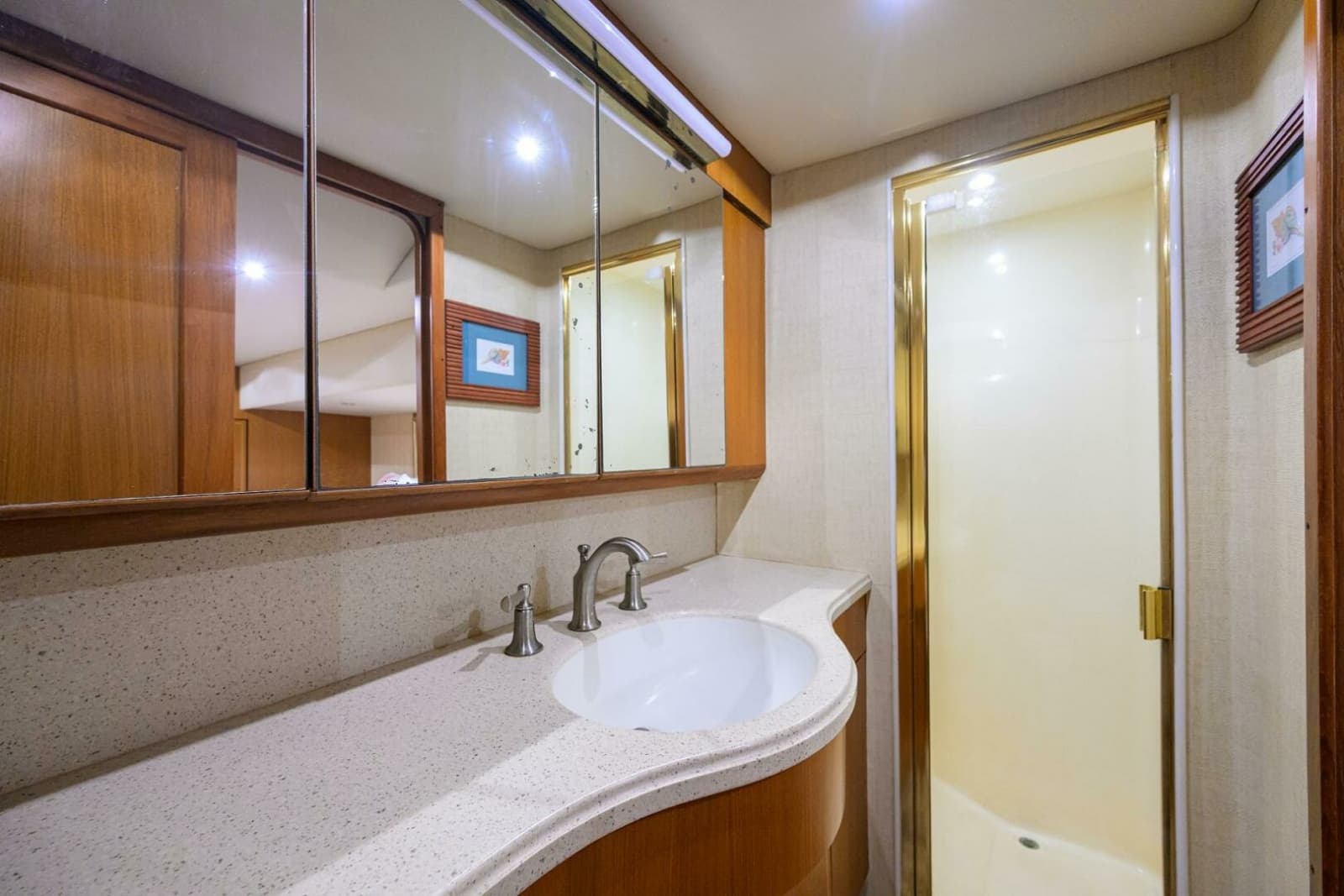 2006 Ocean Yachts 57 Super Sport - Photo 48