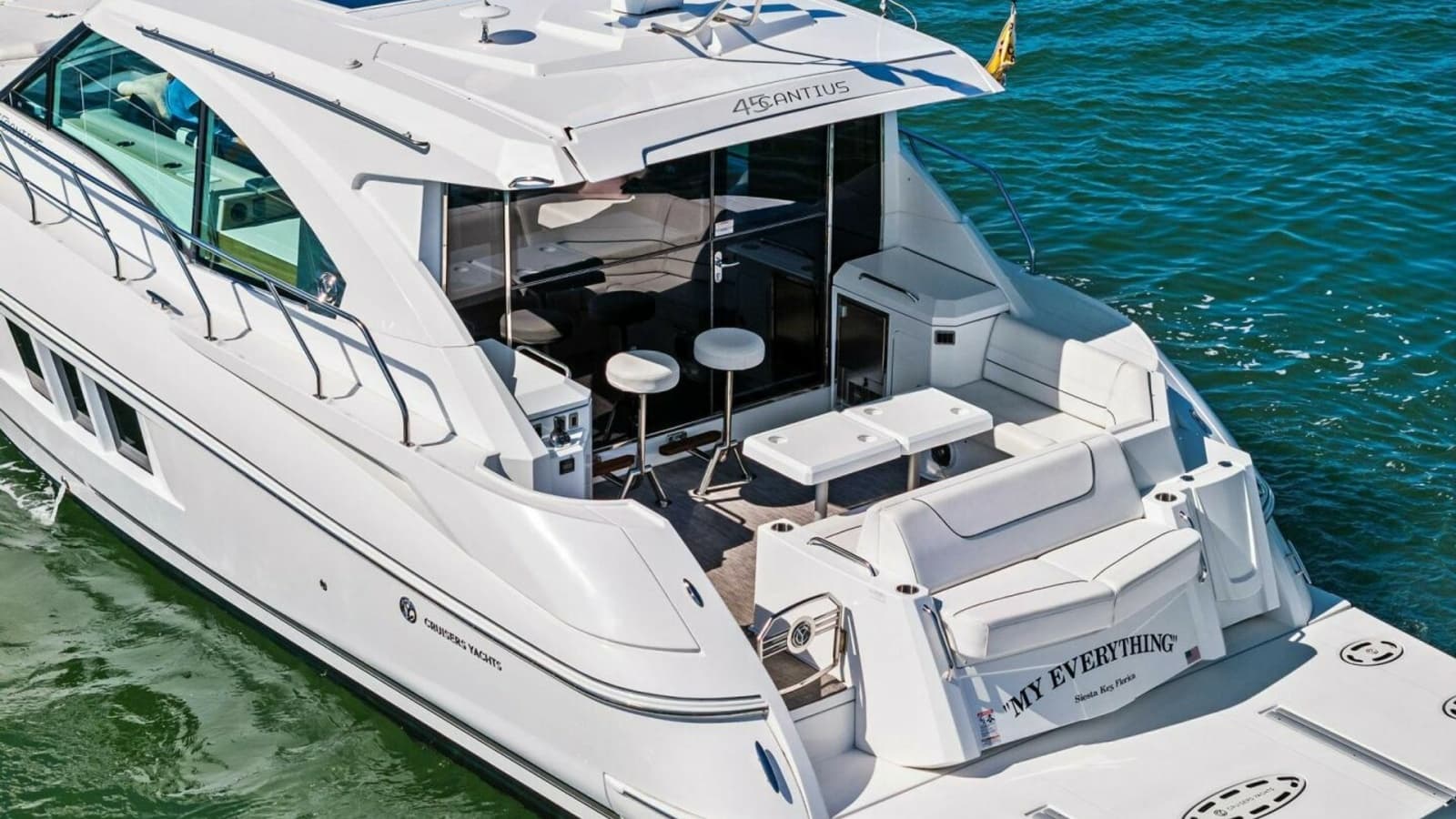 2019 Cruisers Yachts 45 Cantius - Photo 143