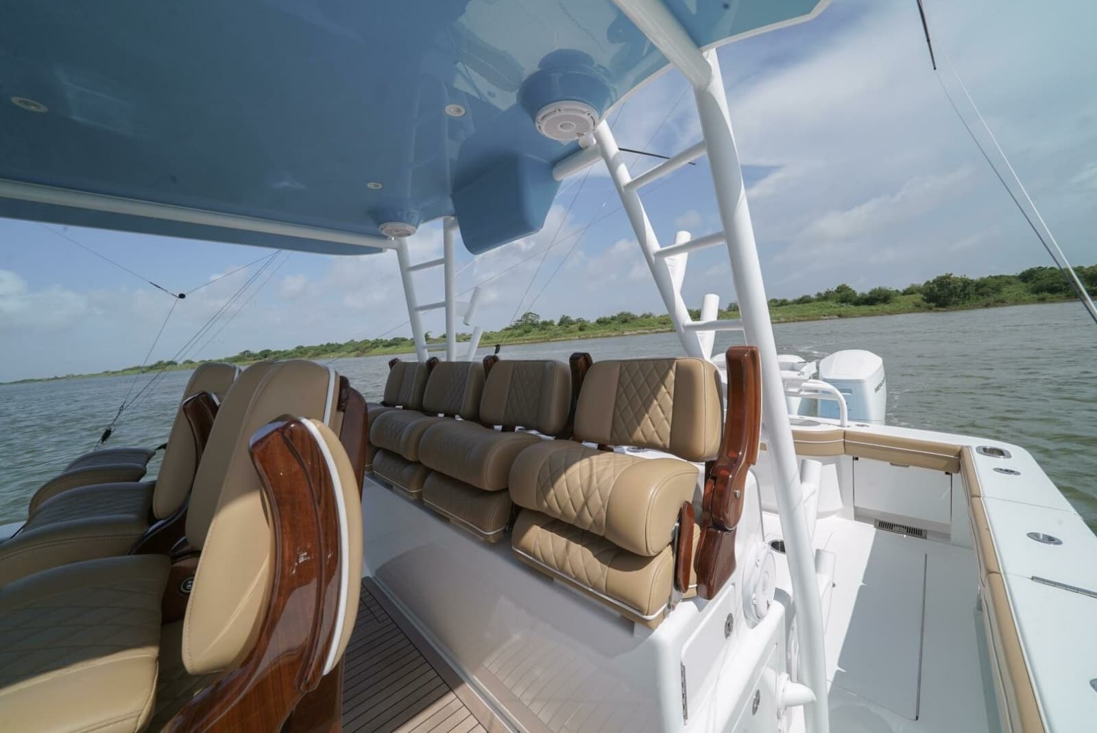 2024 Valhalla Boatworks V-46 - Photo 19