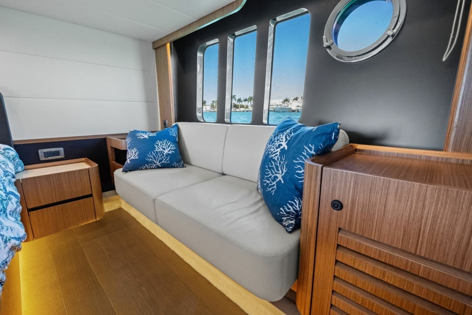 2019 Absolute 52 Navetta - Photo 30