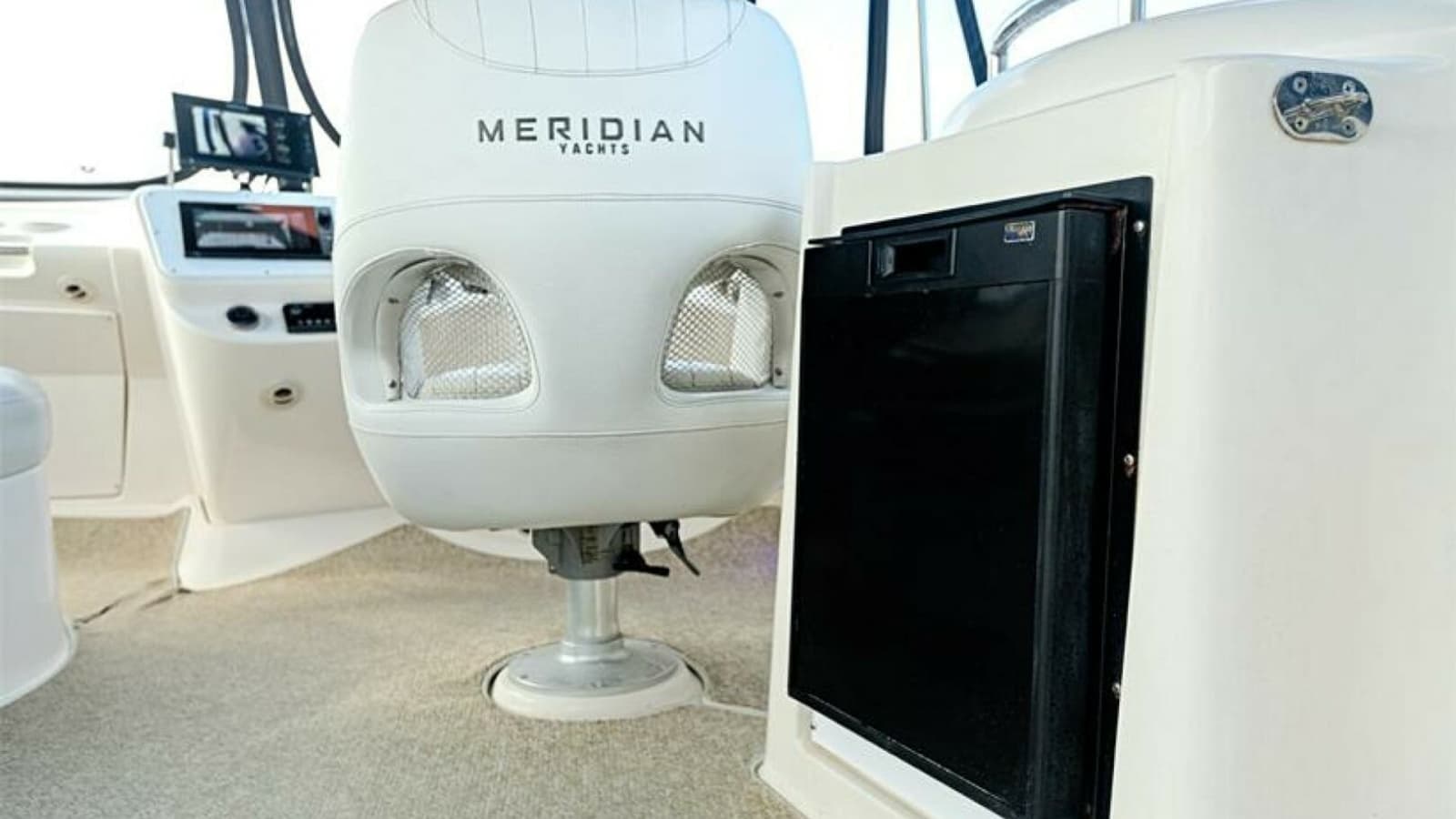 2006 Meridian 391 Sedan - Photo 25