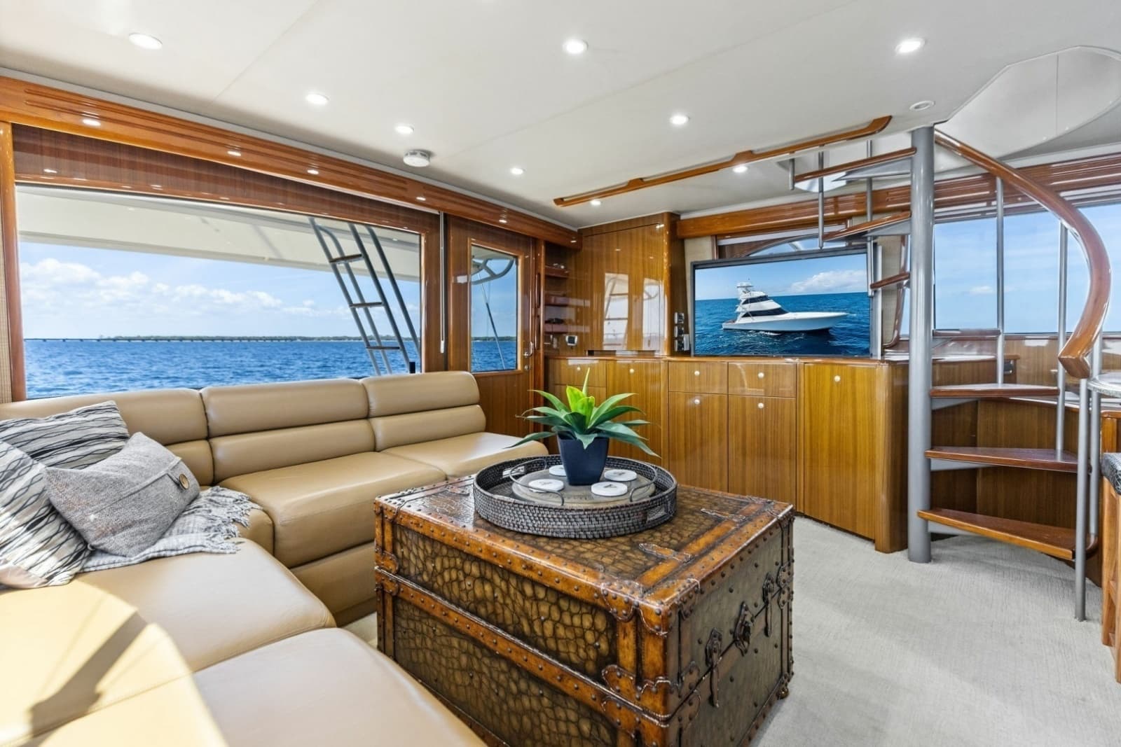 2008 Viking 68 Skybridge - Photo 47