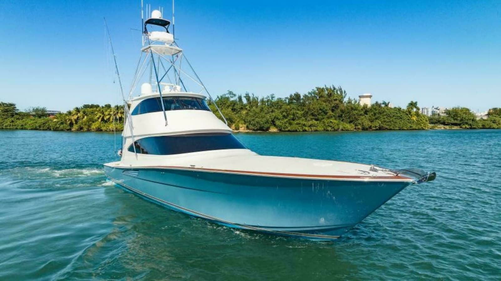 2020 Viking 72 Enclosed Bridge - Photo 77