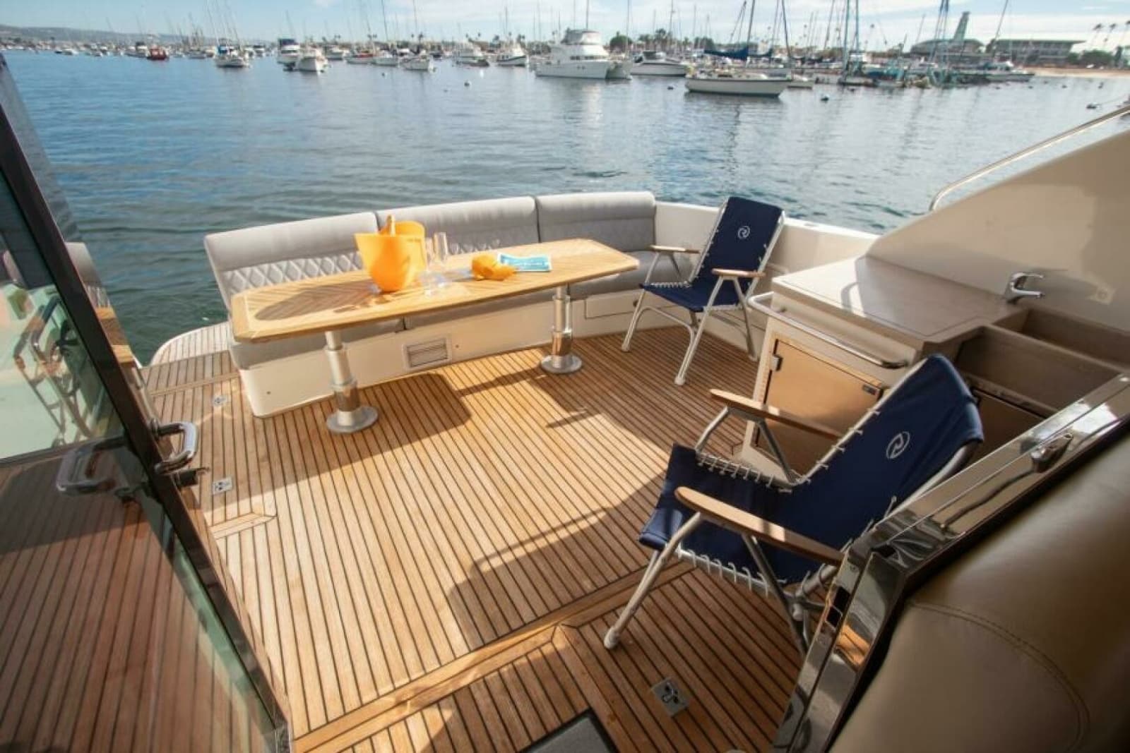 2012 Riviera 50 Sport Yacht - Photo 6