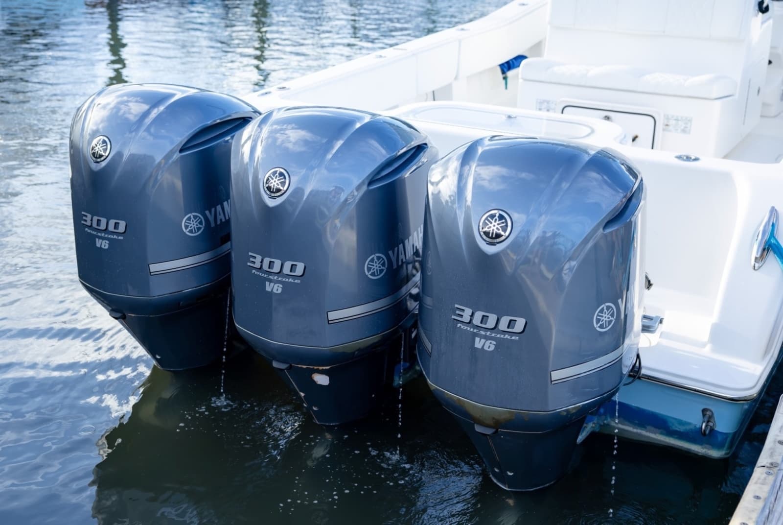 2015 Invincible 36 Center Console - Photo 7