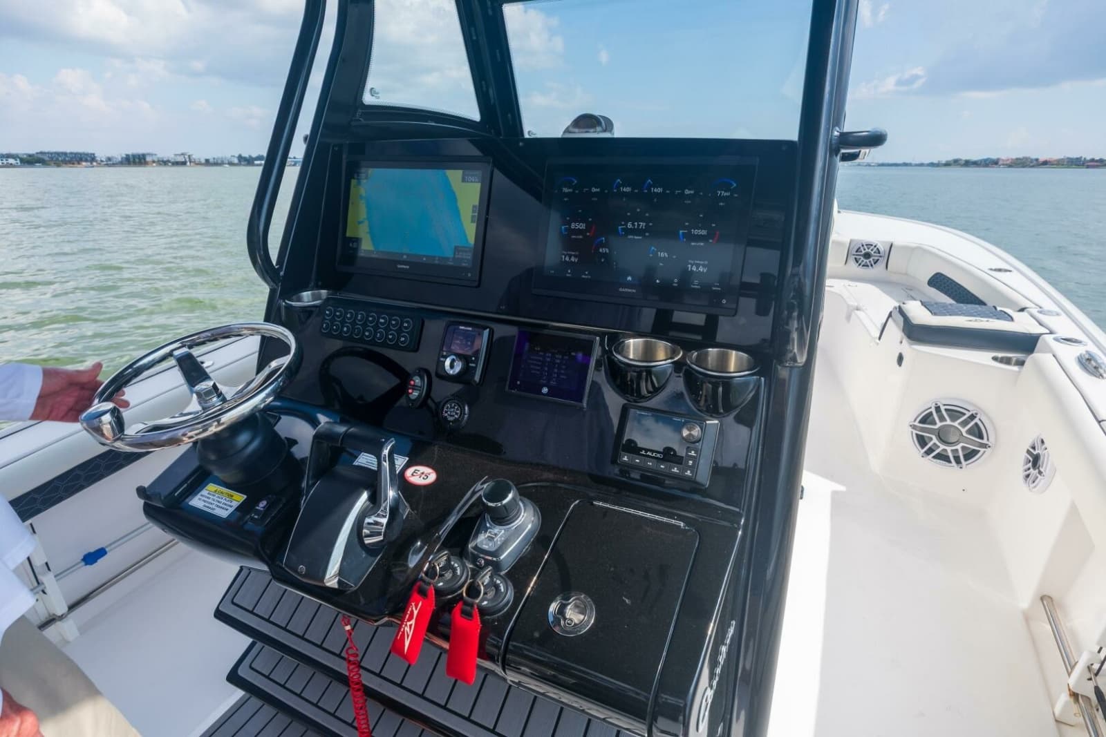 2024 Tidewater 3100 Carolina Bay - Photo 2