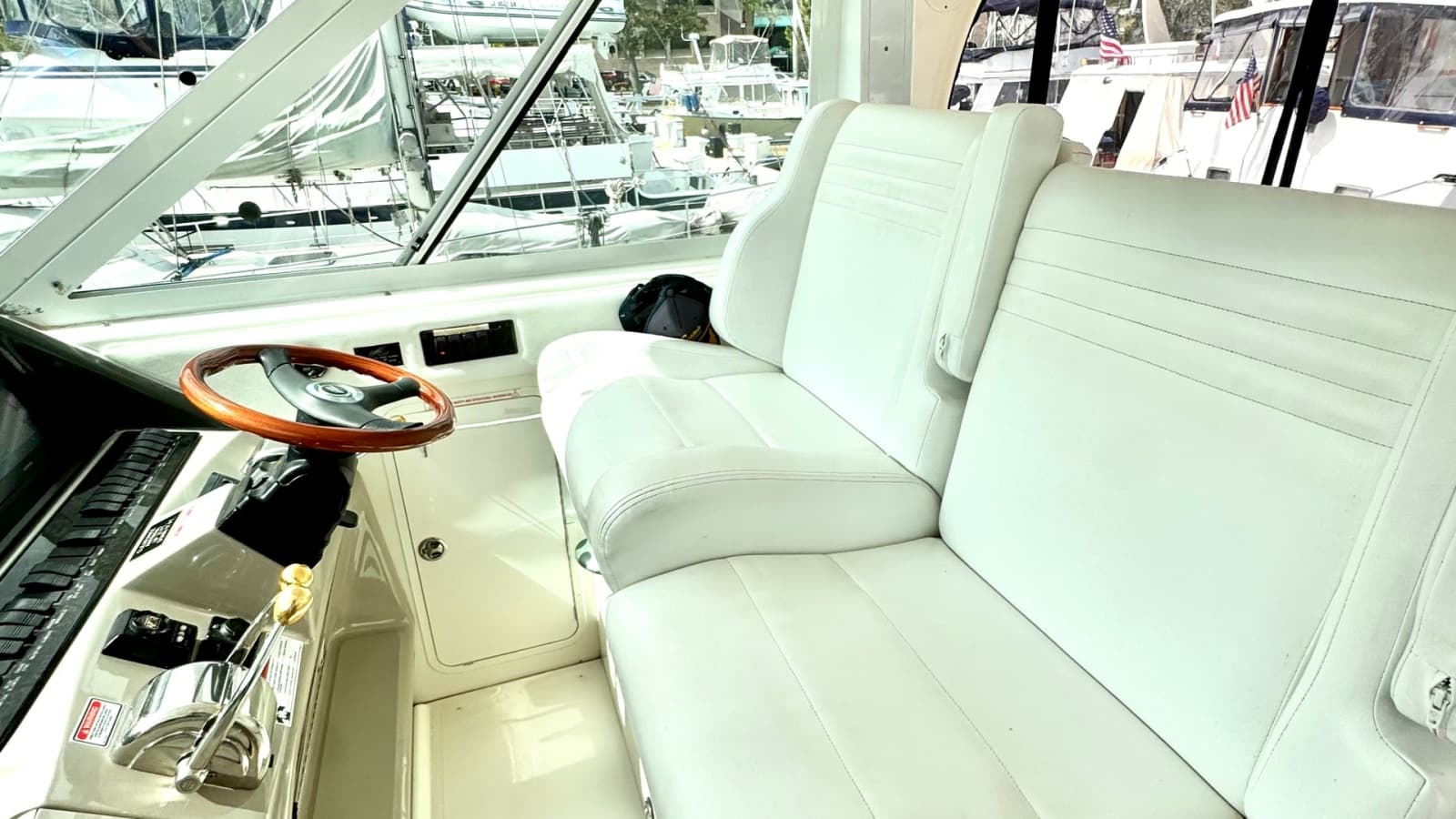 2006 Sea Ray 40 Motor Yacht - Photo 7