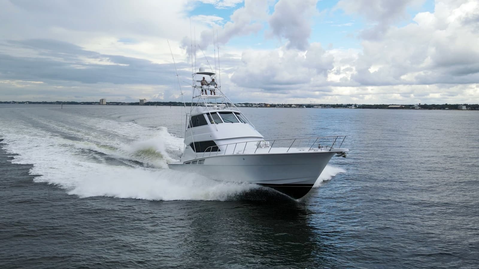 1999 Hatteras 60 Enclosed Bridge Convertible - Photo 57