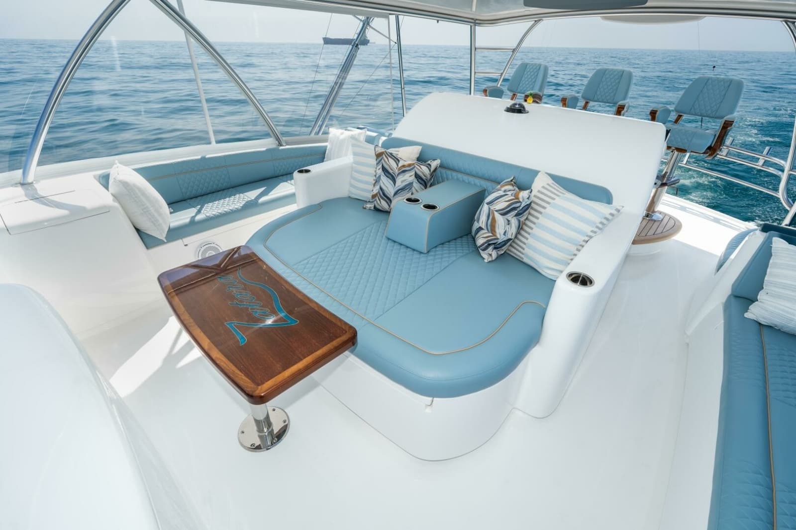 2025 Viking 90C - Photo 13