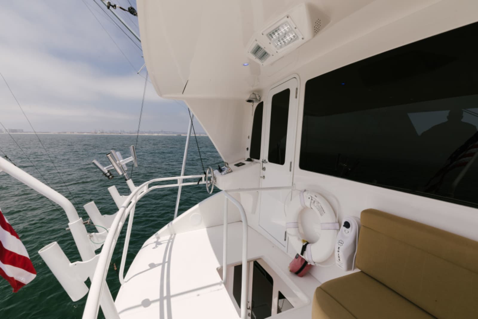 2006 Viking 74 Enclosed Bridge - Photo 54
