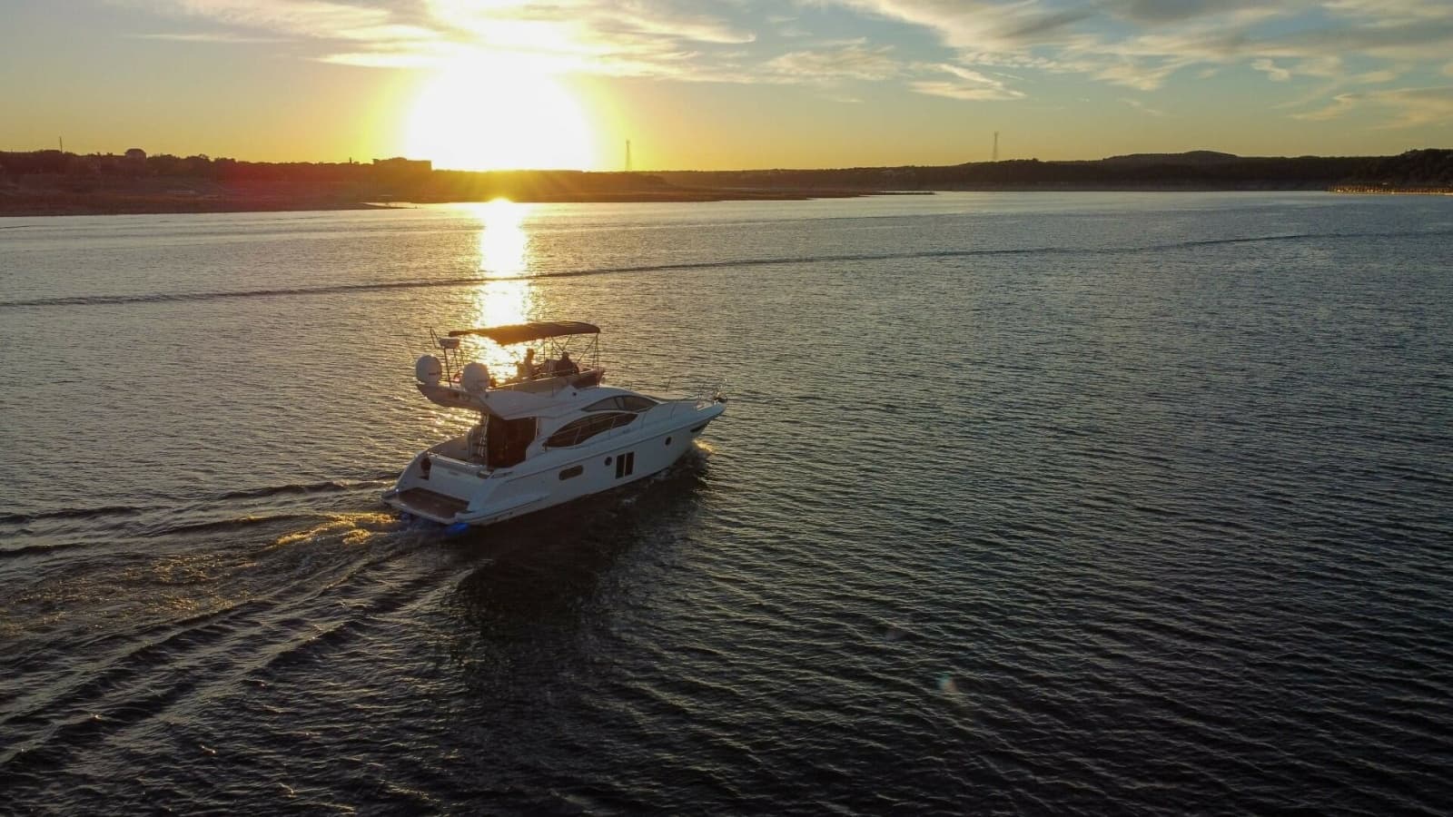 2013 Azimut 40 Flybridge - Photo 11