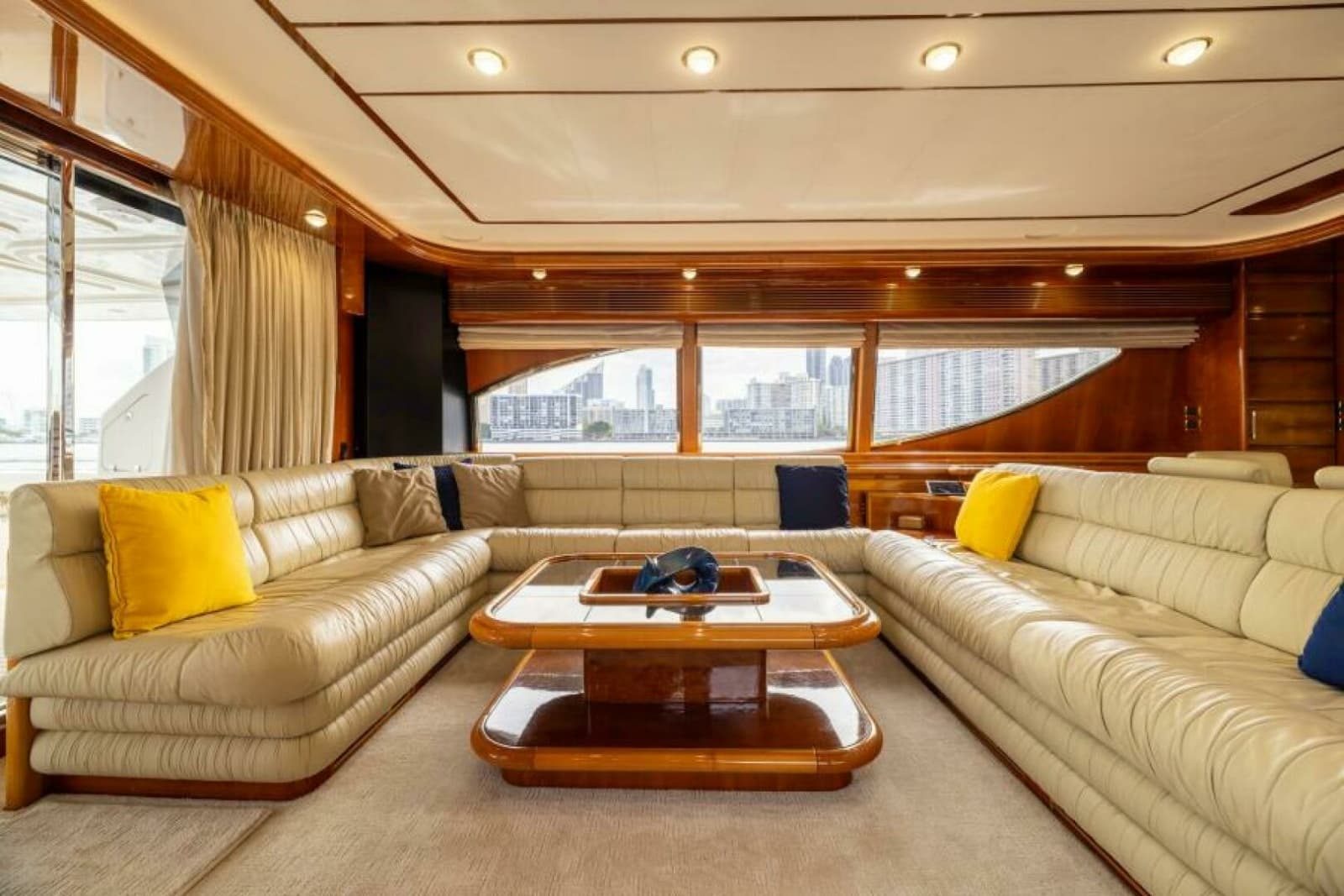 2001 Ferretti Yachts 94 Raised Pilothouse - Photo 3