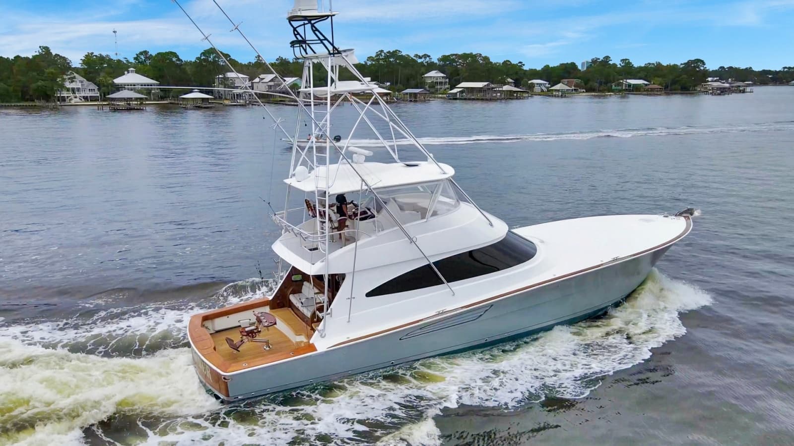 2020 Viking 68 Convertible - Photo 90