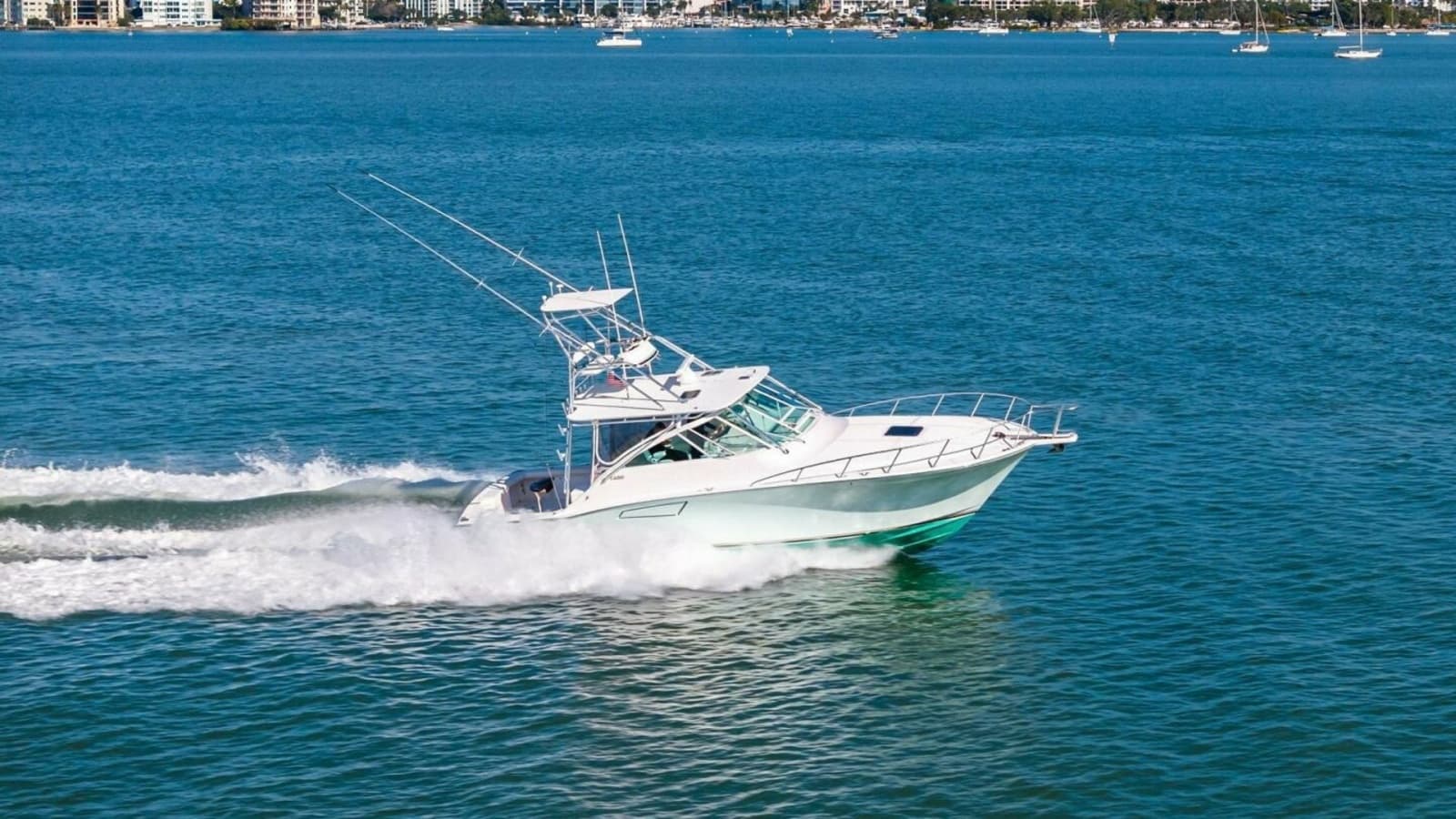 2005 Cabo 40 Express - Photo 157