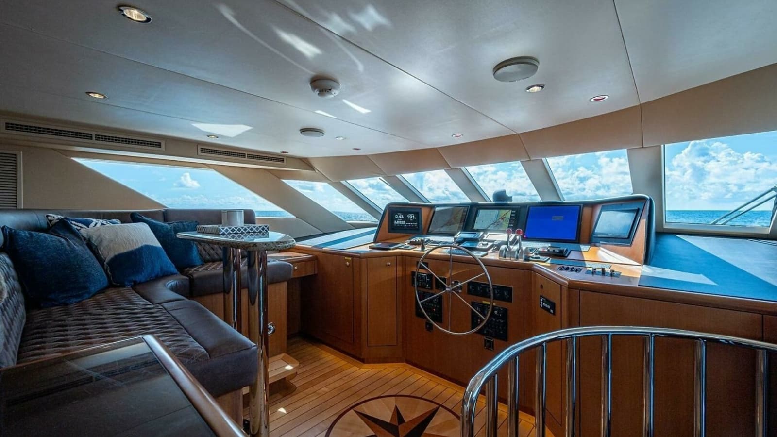 2003 Hatteras Raised Pilothouse - Photo 39