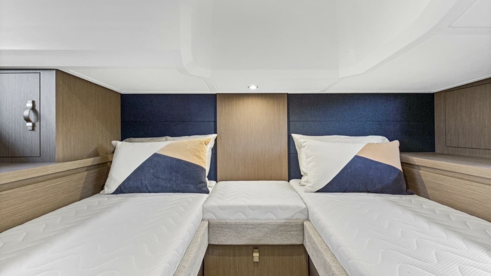 2022 Beneteau 41 Grand Turismo - Photo 12