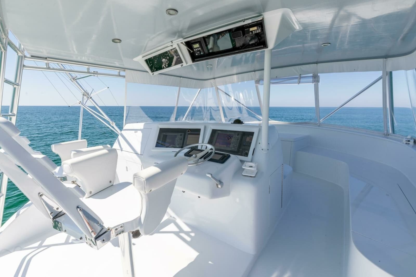 1998 Miller Marine 60 Convertible - Photo 3