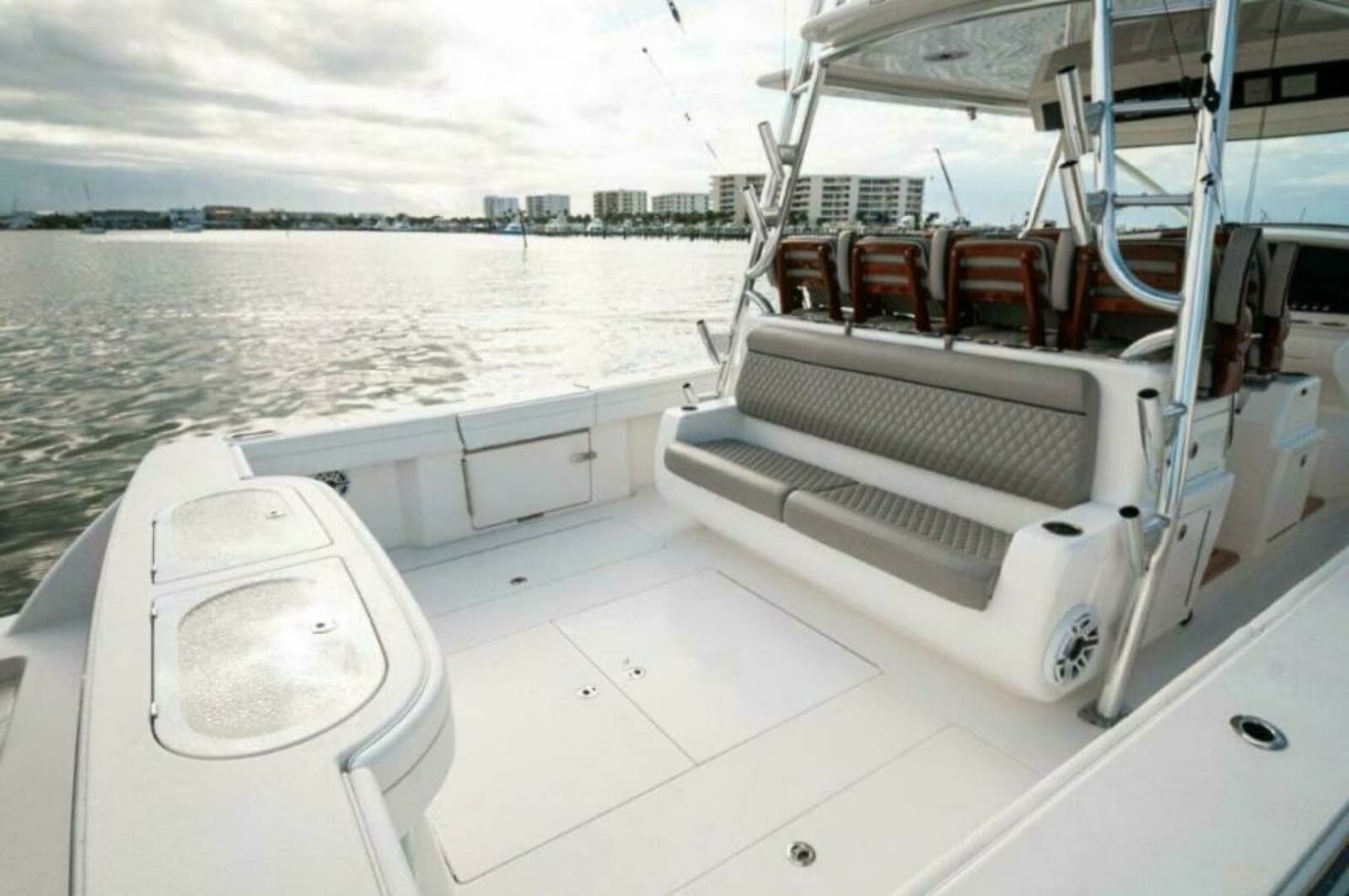 2021 Valhalla Boatworks V-46 - Photo 5