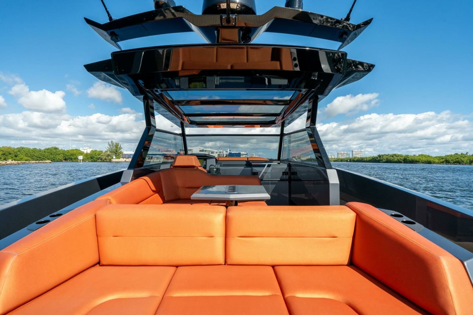 2022 Vanquish Yachts VQ45 - Photo 15