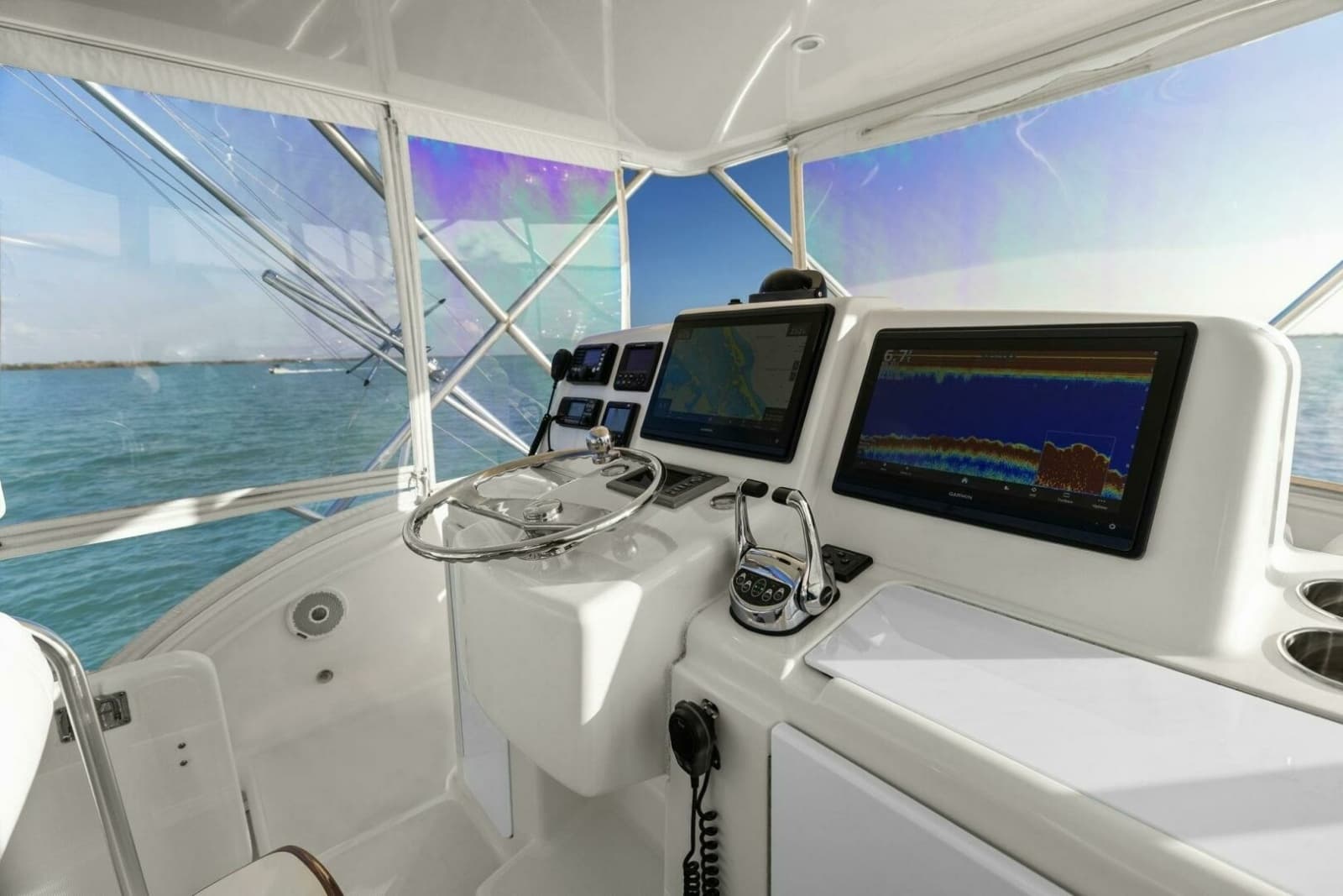 2013 Tiara Yachts 3900 Convertible - Photo 9