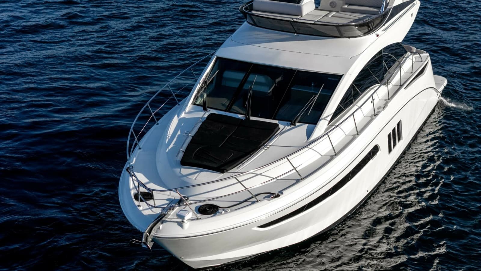 2017 Sea Ray 51 Flybridge - Photo 46