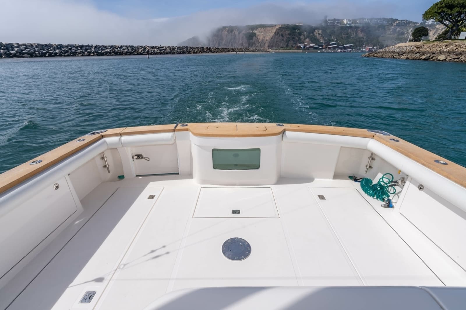 2005 Cabo 40 Express - Photo 19