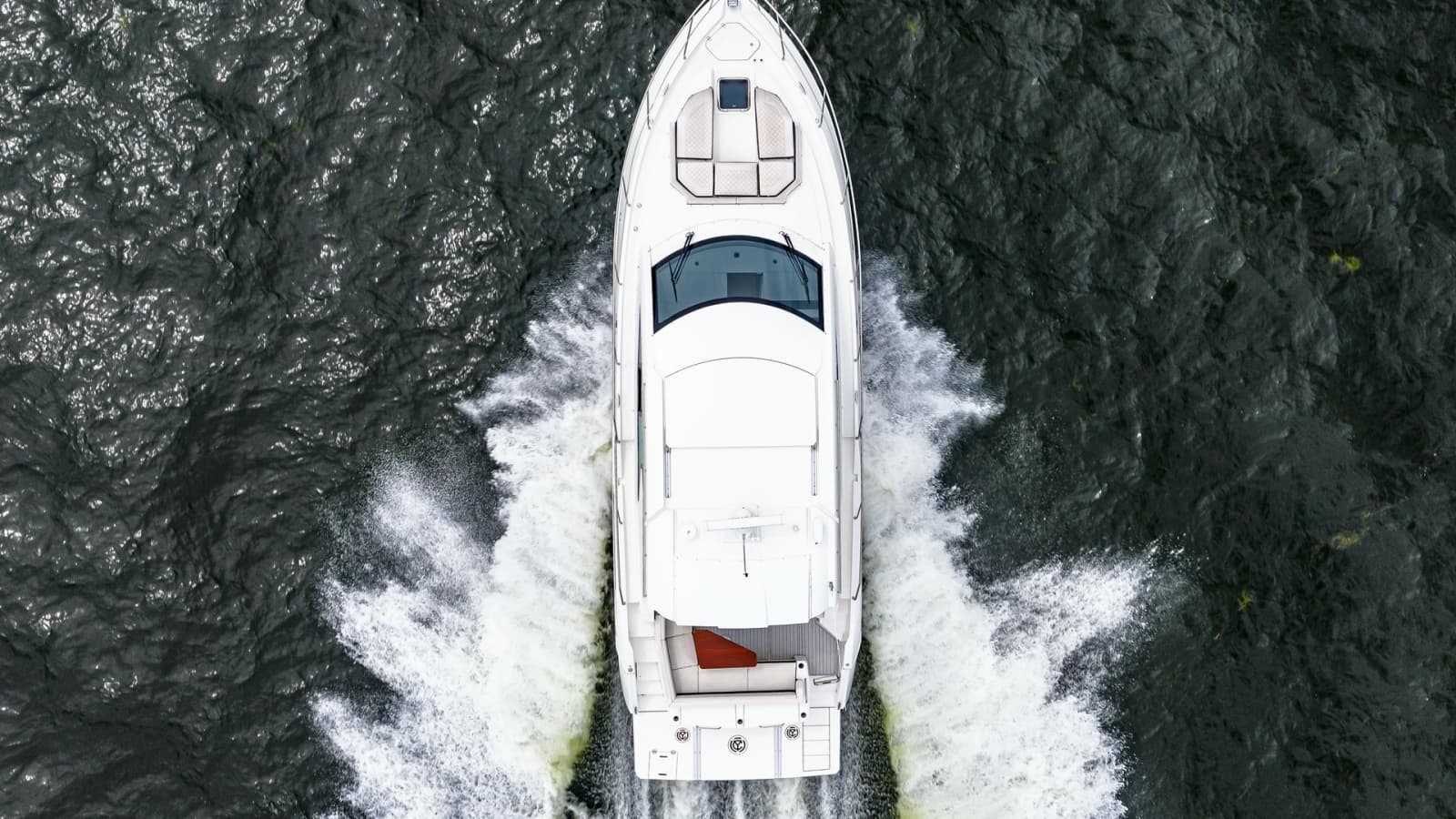 2019 Cruisers Yachts Cantius 46 - Photo 85