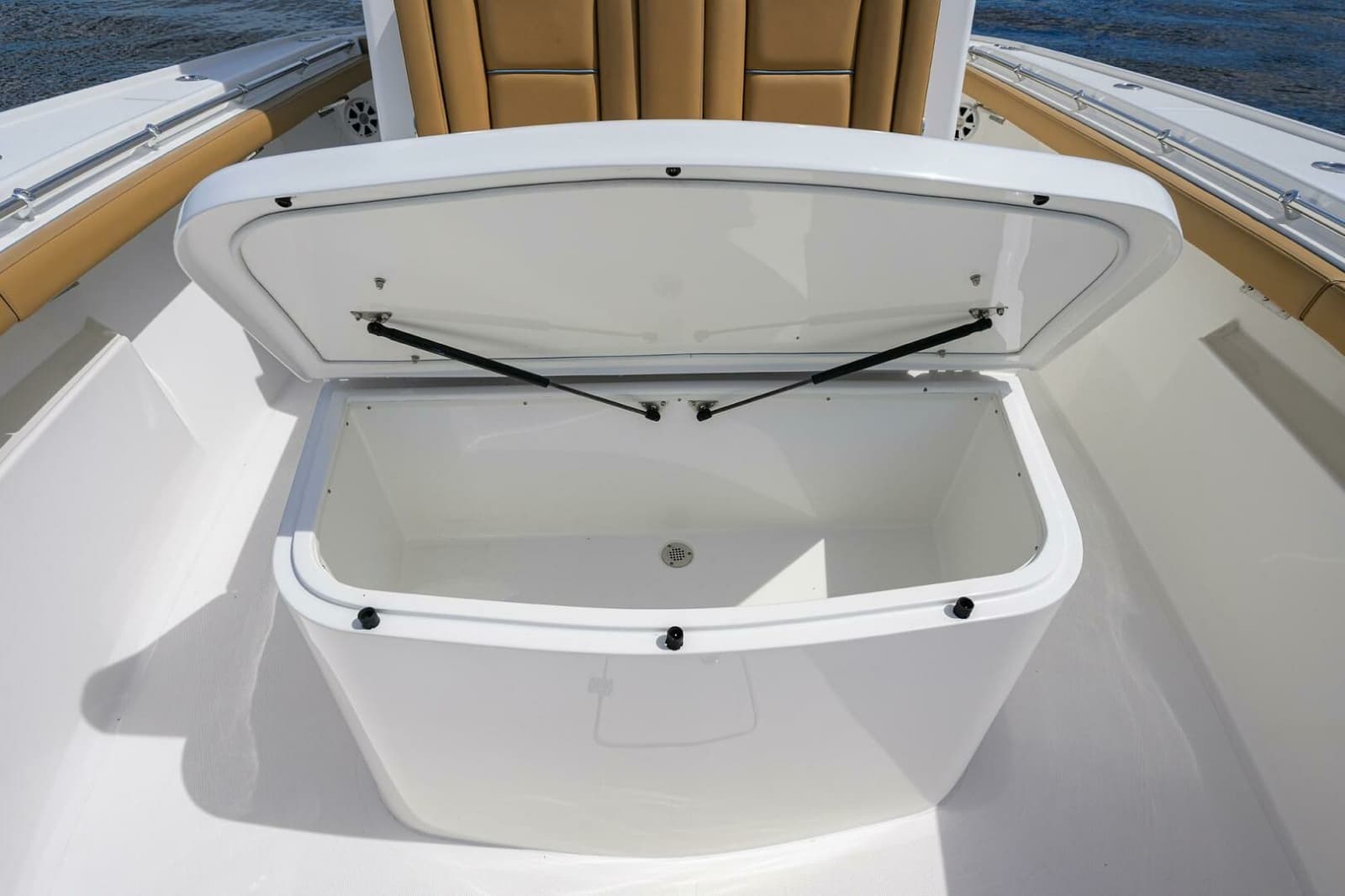 2018 Buddy Davis 42 Center Console - Photo 27