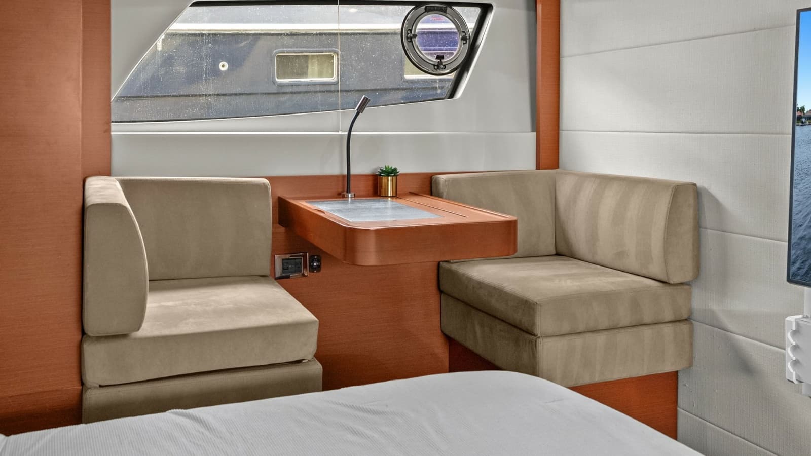 2015 Prestige 500 Fly - Photo 53