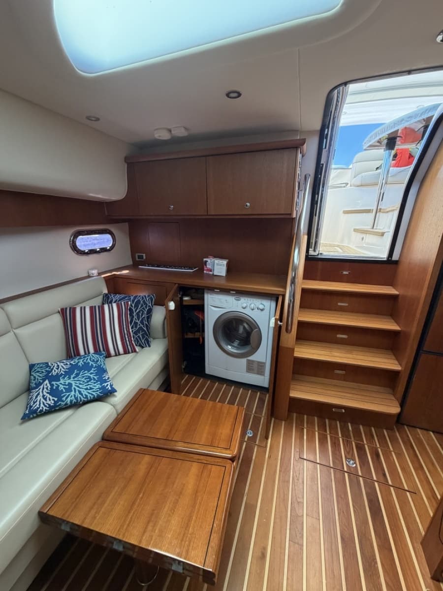 2013 Tiara Yachts 4500 Sovran - Photo 10