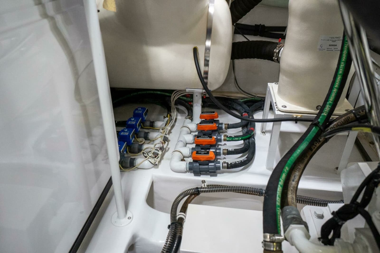 2021 Viking 72 Enclosed Bridge - Photo 55