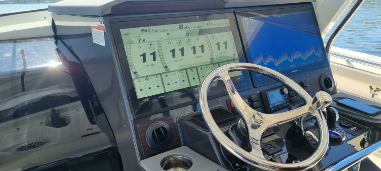 2022 Pursuit S428 - Photo 14
