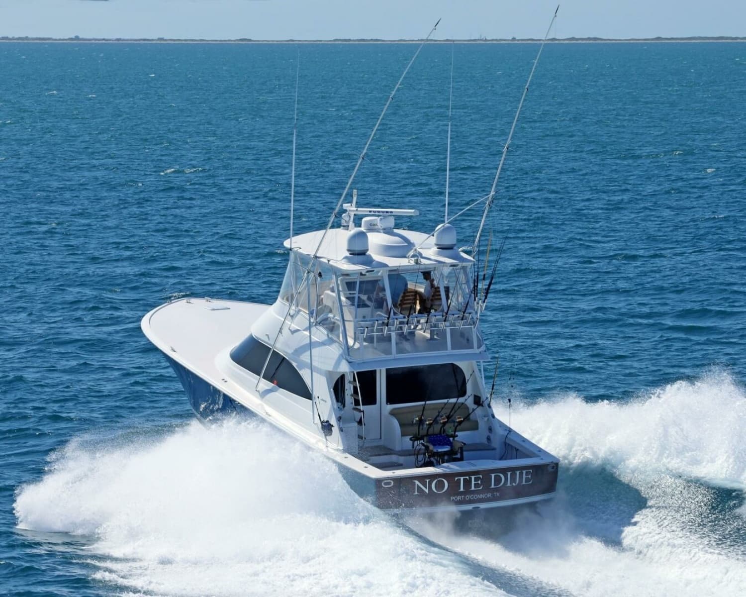 2017 Viking 52 Convertible - Photo 58