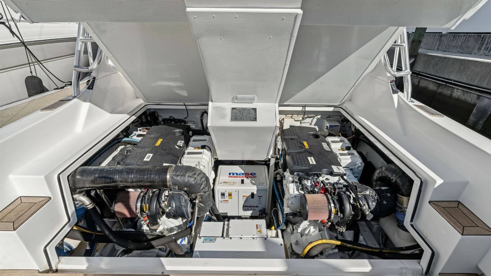 2019 Bertram 35 Flybridge - Photo 41