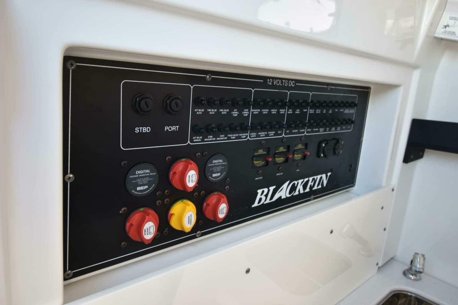 2021 Blackfin 332 - Photo 26