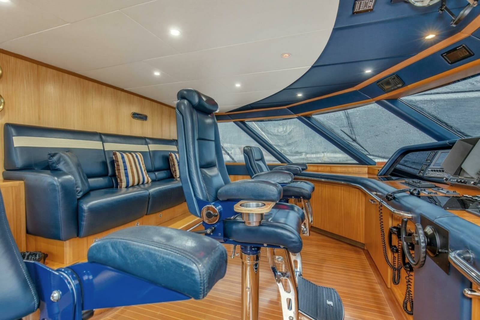 1989 Feadship 116 Sport Fisher - Photo 11
