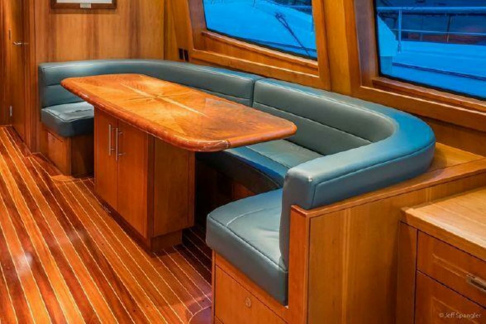 2008 Hatteras 77 Enclosed Bridge - Photo 13