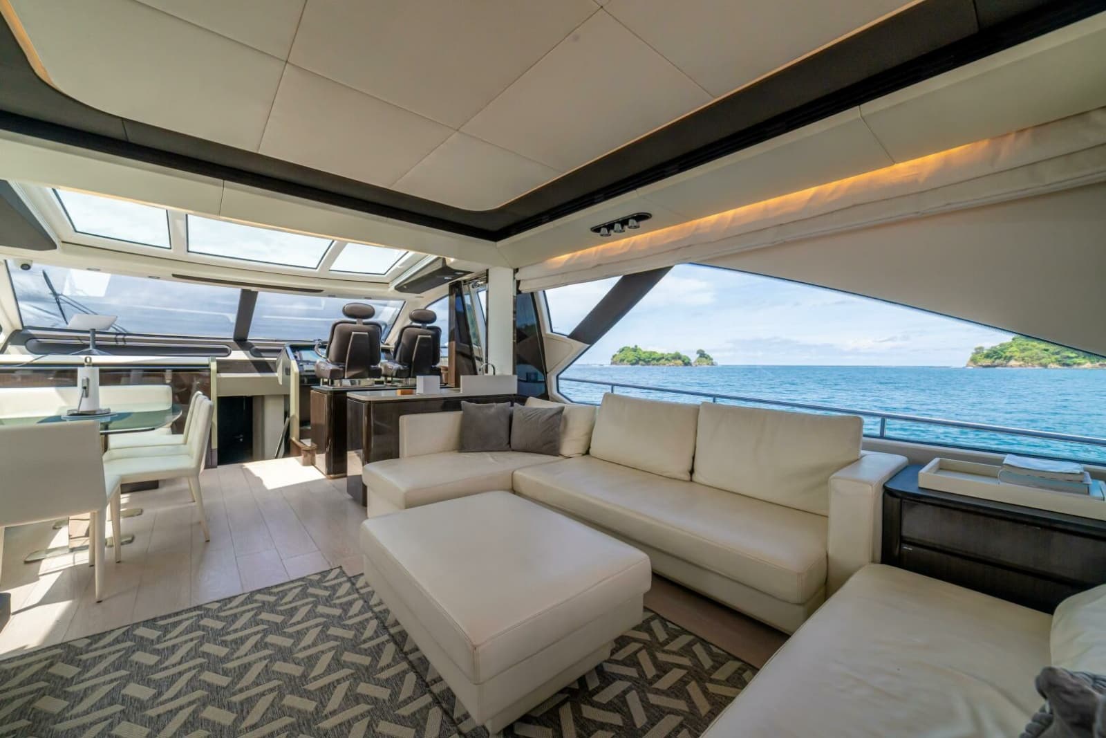 2017 Azimut 77S - Photo 7