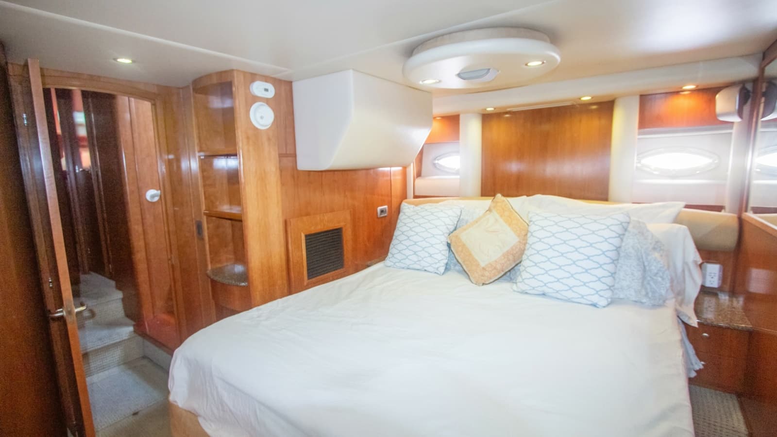 2005 Meridian 540 Pilothouse - Photo 14